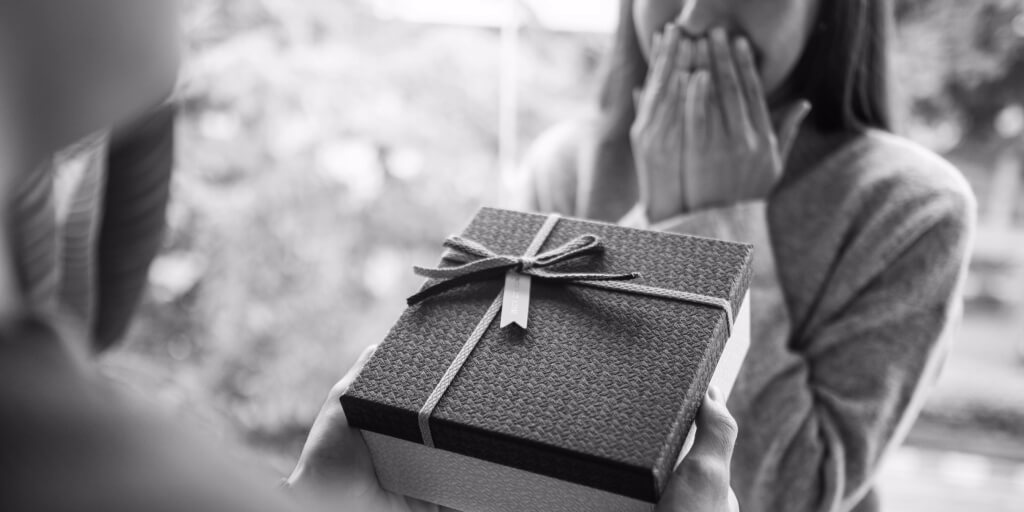 10 Budget-Friendly Holiday Gift Ideas That Show You Care
