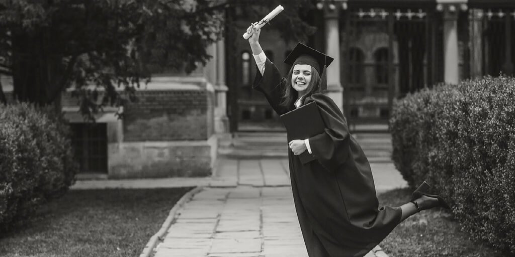 3 Solid Tips College Grads Can Use to Build Better Credit 
