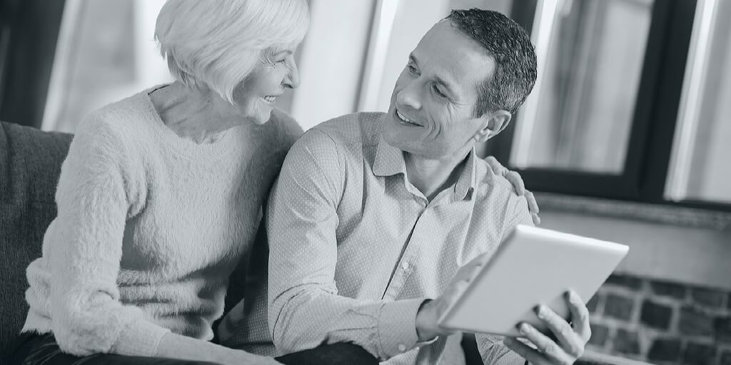 How To: Offer Financial Advice to Your Parents