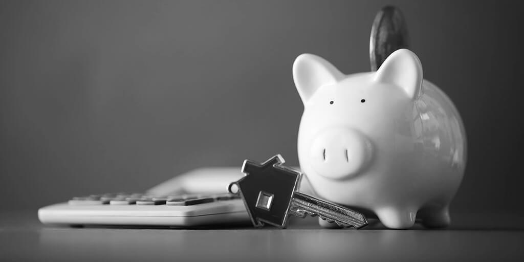 Balancing Act: Managing Debt Repayment and Savings